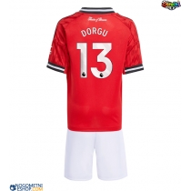 Otroški Nogometni dresi Manchester United Patrick Dorgu #13 Domači 2025-26 Kratek Rokav (+ Kratke hlače)